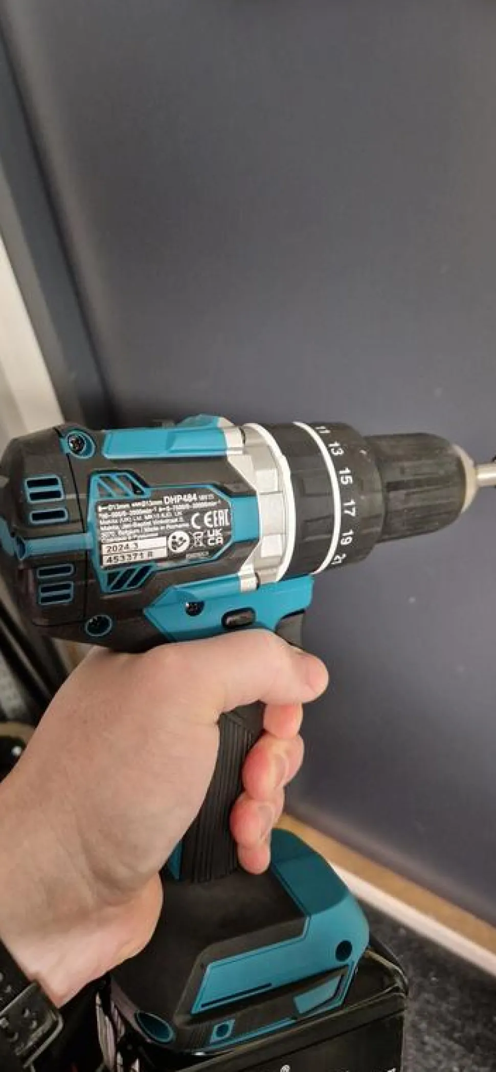 Akkuiskuporakone Makita LXT DHP484Z 54/30Nm 18V ilman akkua + Makpac