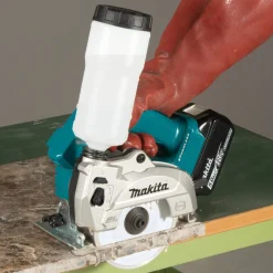 Akkulaattaleikkuri Makita XGT DCC501ZX1 40V ilman akkua + tarvikkeet