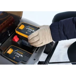 Akkulumilinko Stiga ST 700e Kit 48V 7,5 Ah akulla