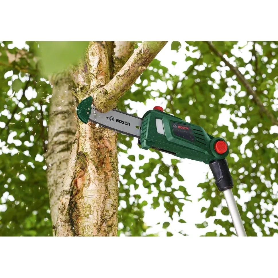 Akkuoksasaha Bosch UniversalChainPole 18 18V 2,5 Ah akulla