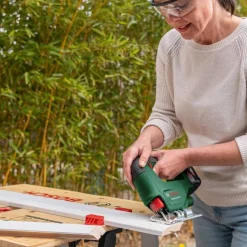 Akkupistosaha Bosch EasySaw 18-70 Solo 18V ilman akkua