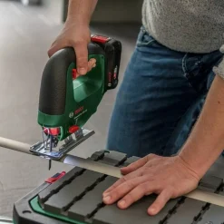 Akkupistosaha Bosch UniversalSaw 18-100 Solo 18V ilman akkua
