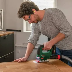Akkupistosaha Bosch UniversalSaw 18-100 Solo 18V ilman akkua