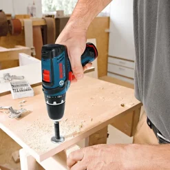 Akkuporakone Bosch Professional GSR 12V-15 12V 2x2,0 Ah akuilla + Bag