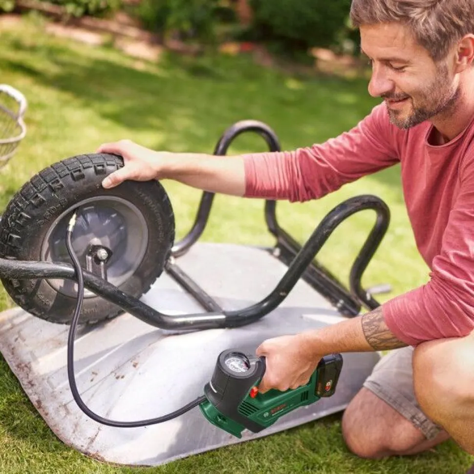 Akkupumppu Bosch UniversalPump Solo 18V ilman akkua