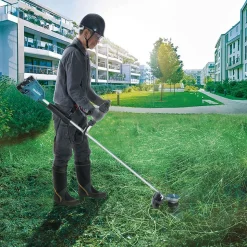 Akkuruohotrimmeri Makita LXT DUR368APT 18V 5,0 Ah akulla