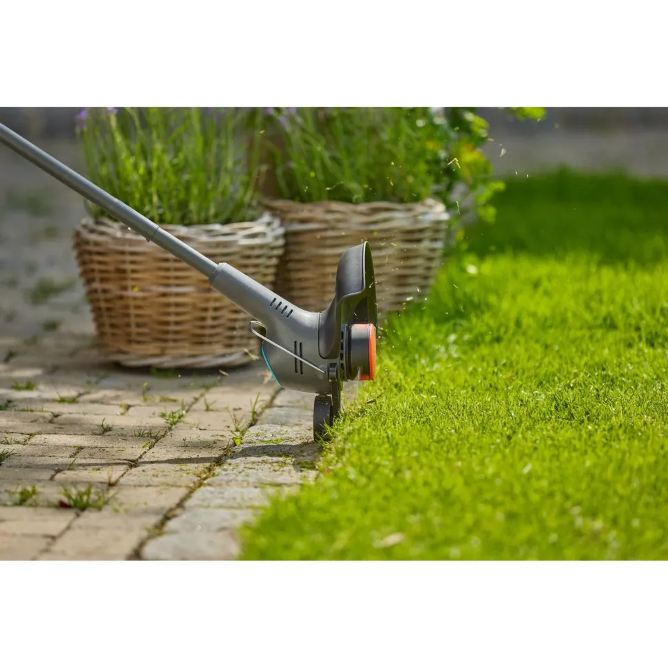 Akkutrimmeri Gardena EasyTrim 25/18V P4A Set 18V 2,0 Ah akulla