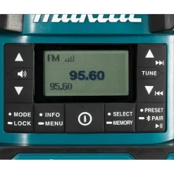 Akkuvalaisinradio Makita XGT MR009GZ 40V ilman akkua