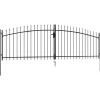 Autoportti keihäskärjillä 400x175cm