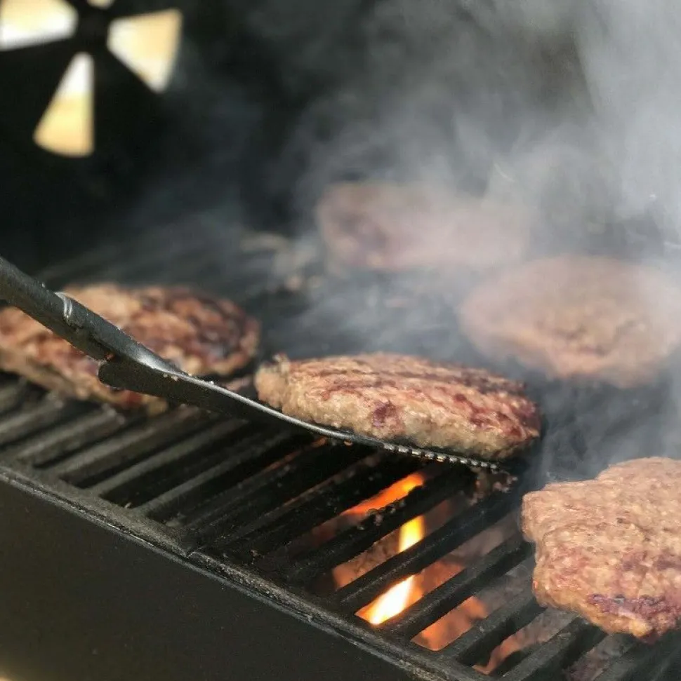 Hiiligrilli/savustin Char-Griller