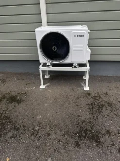 Ilmalämpöpumppu Bosch Climate 5100i-Set 25 HE, valkoinen