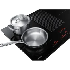 Induktiotaso liesituulettimella Samsung NZ84T9747VK/UR 80cm