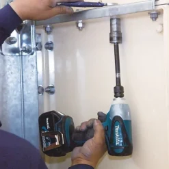 Iskevä akkumutterinväännin Makita LXT DTW251Z 230Nm 18V ilman akkua