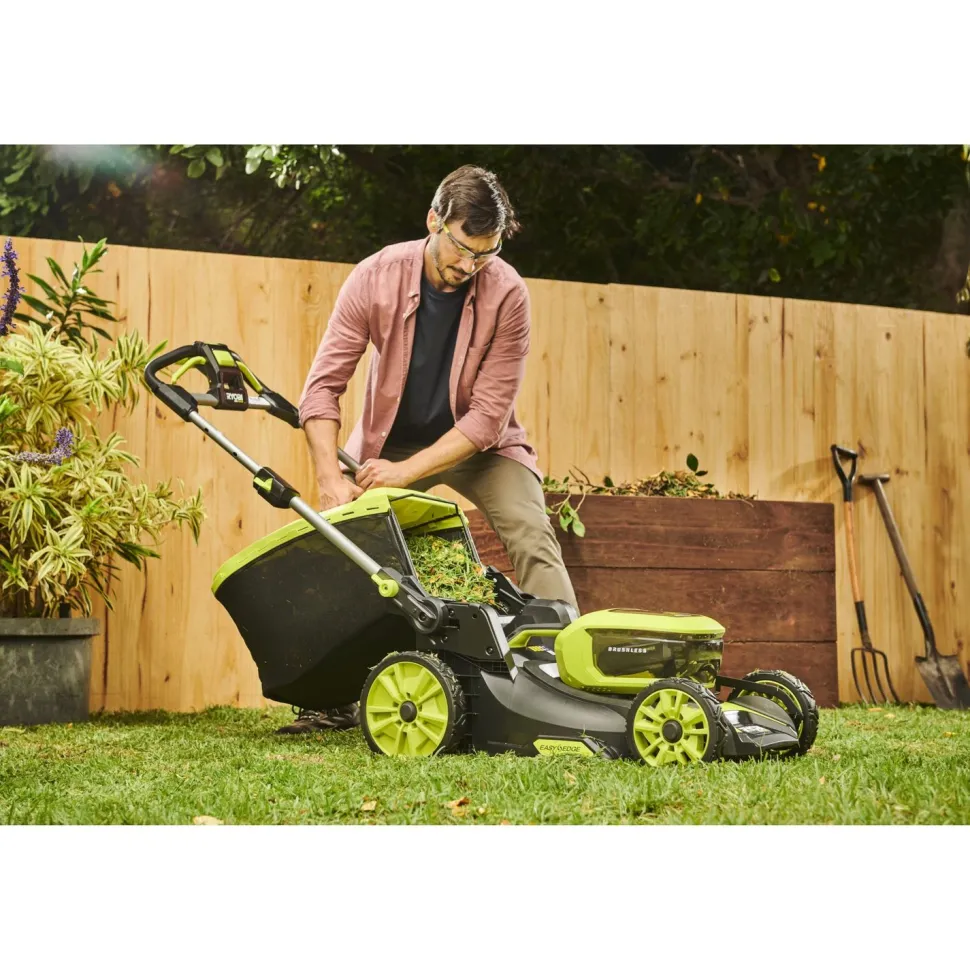 Itsevetävä akkuruohonleikkuri Ryobi Max Power RY36LMXSP46A-150 36V 5,0 Ah akulla