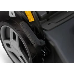 Itsevetävä ruohonleikkuri Stiga Combi 748 S ST 140 OHV