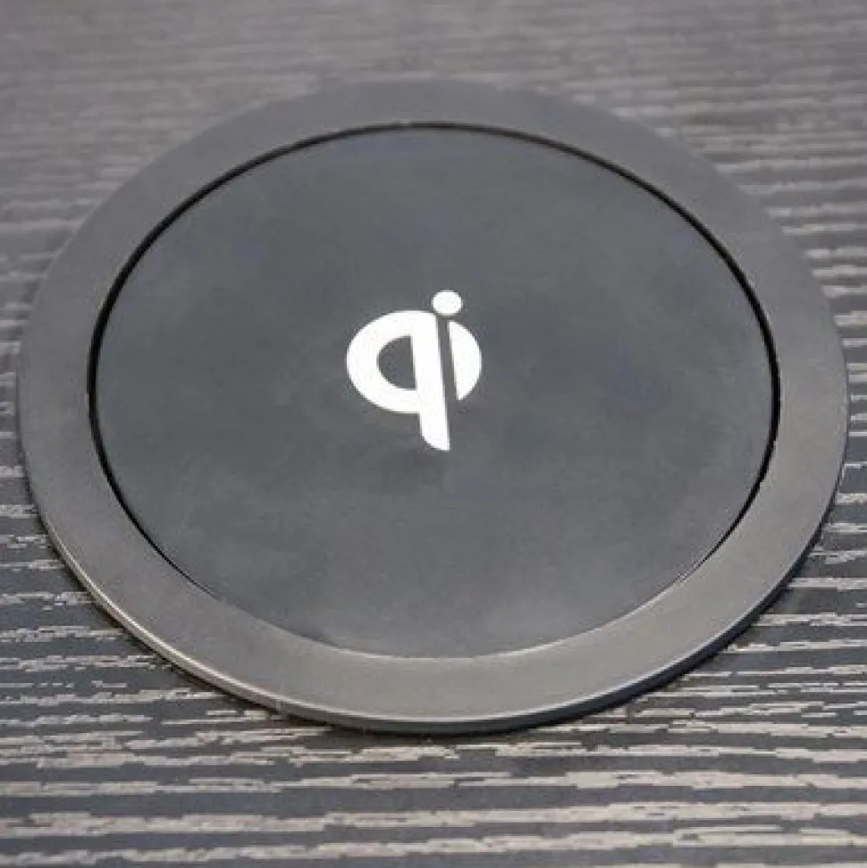 Jatkojohto Gelia Pop up 3+2+1 2m 3-osainen + 1xUSB-A + 1xUSB-C + langaton lataus musta/harmaa