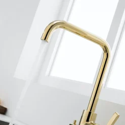 Keittiöhana Bathlife Atlant pesukoneventtiilillä kulta