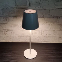 Ladattava LED-pöytävalaisin LED Energie Praha, 3CCT, himmennettävä