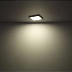 LED-kattovalaisin Globo Lasse, 3000-6500K, neliö, eri kokoja ja värejä