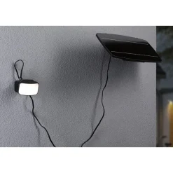 LED-valonheitin aurinkokennolla Paulmann Solar Flotas, hämäräohjattu liiketunnistin (HF), IP65, 3000K, 700lm, antrasiitti
