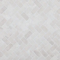 Marmorimosaiikki Qualitystone Herringbone White, 30 x 60 mm