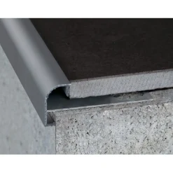 Parvekelistan ulkokulmapala Euroshrink alumiini e-242a, 12.5mm, eri värejä
