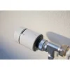 Patteritermostaatti Schneider Electric Wiser iTRV, valkoinen