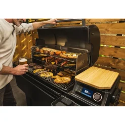 Pellettigrilli Traeger Timberline XL Int, induktioliesi, WiFi