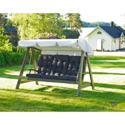 Pihakeinu Hillerstorp Dalom, 3-istuttava