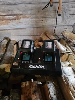Pikalaturi Makita LXT DC18RD 14,4-18V