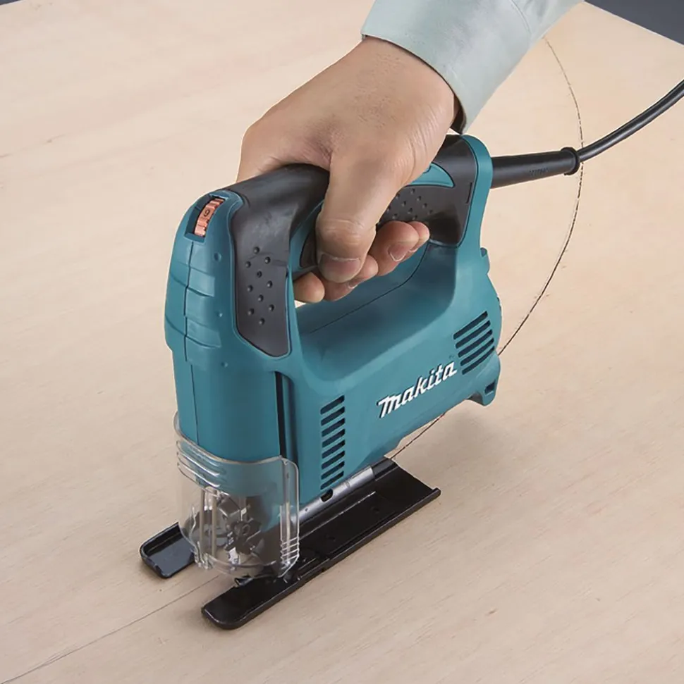 Pistosaha Makita 4327 450 W