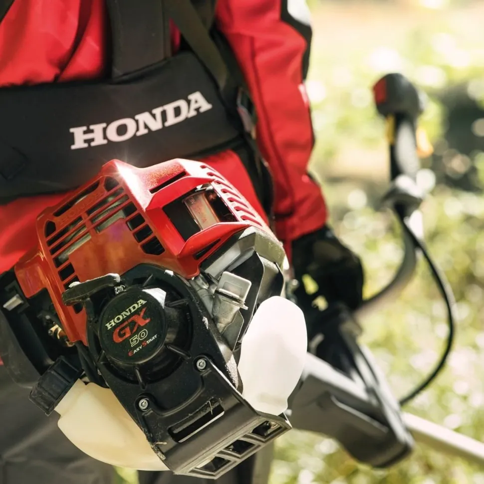 Raivaussaha Honda UMK450