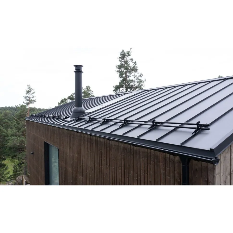 Sadevesijärjestelmä Ruukki puolipyöreä: vesikouru 4.0m ø125mm, eri värejä