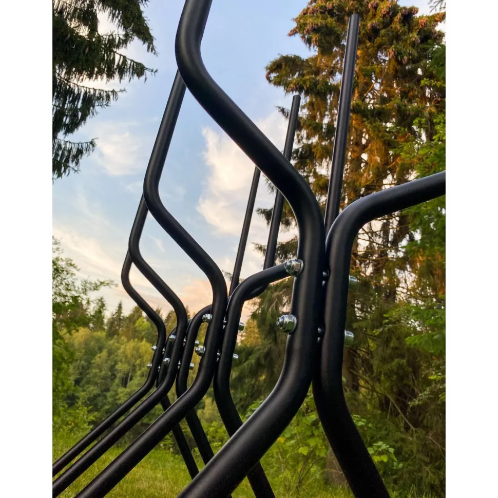 Sahapukki Varax 123 x 97 x 55 cm eri värejä