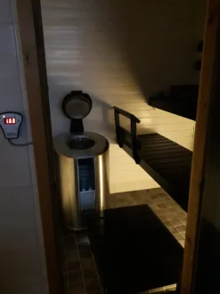 Sähkökiuas Narvi Löylyvalmis 6 kW 5-9 m³ erillinen ohjaus