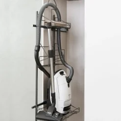 Siivousmekanismi kiskoilla Grip antrasiitti