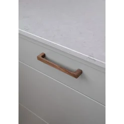 Tankovedin Beslag Design Sans, cc160mm, eri värejä