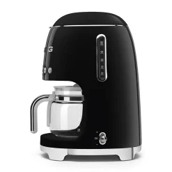 Tuotepaketti Smeg - vedenkeitin KLF03 1,7 l, kahvinkeitin ja leivänpaahdin TSF01