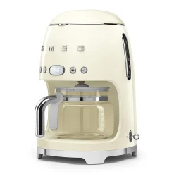 Tuotepaketti Smeg - vedenkeitin KLF03 1,7 l, kahvinkeitin ja leivänpaahdin TSF01