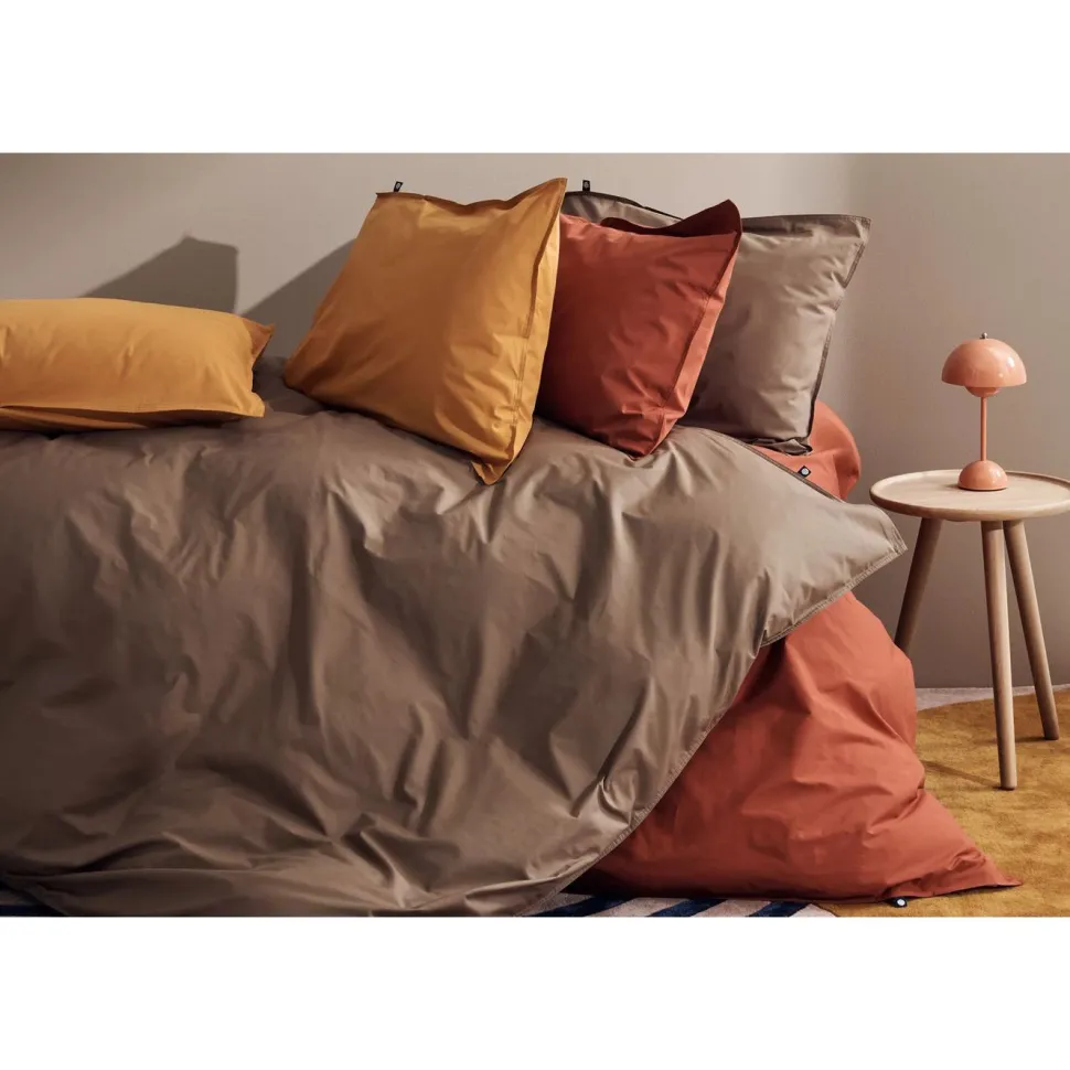 Tyynyliina Familon Hotel Style Percale 55x65cm eri värejä