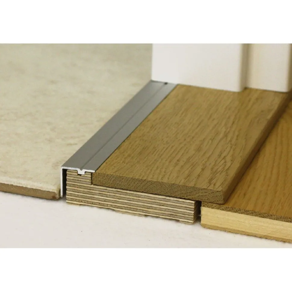 Vedeneristekynnys Panelia Woods Pro, 22x92x1010mm M10, tammilakattu, eri kyntekorkoja